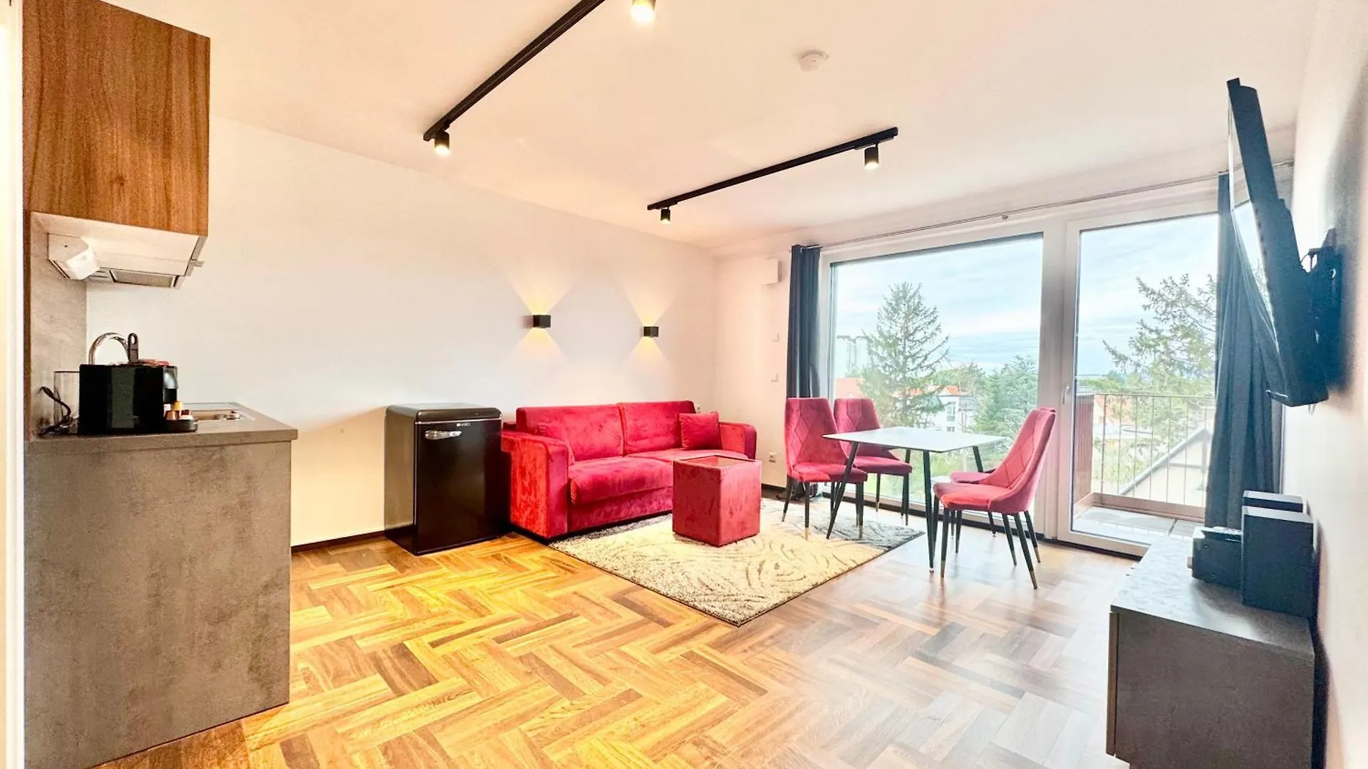 Apartment Wohnung Mit Balkon Vienna